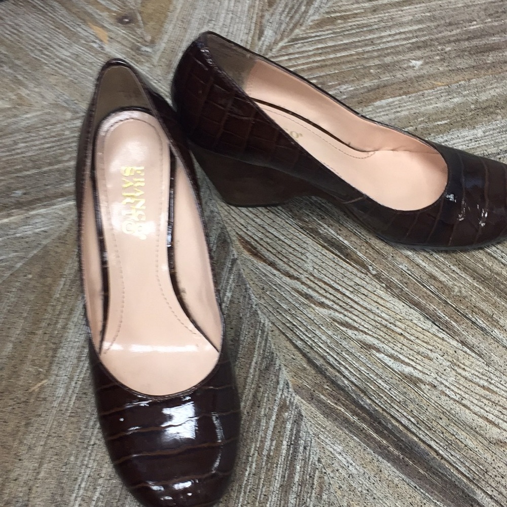 Brown “croc” and suede wedge shoes